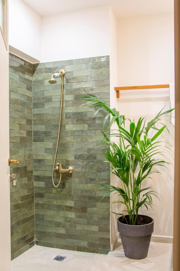 Mosaics Aprtm In The Cetral Market Апартаменты Афины